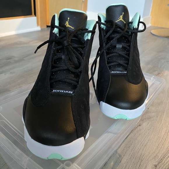 Air Jordan 13 GS Mint Foam | Size 38 - Picture 3 of 9
